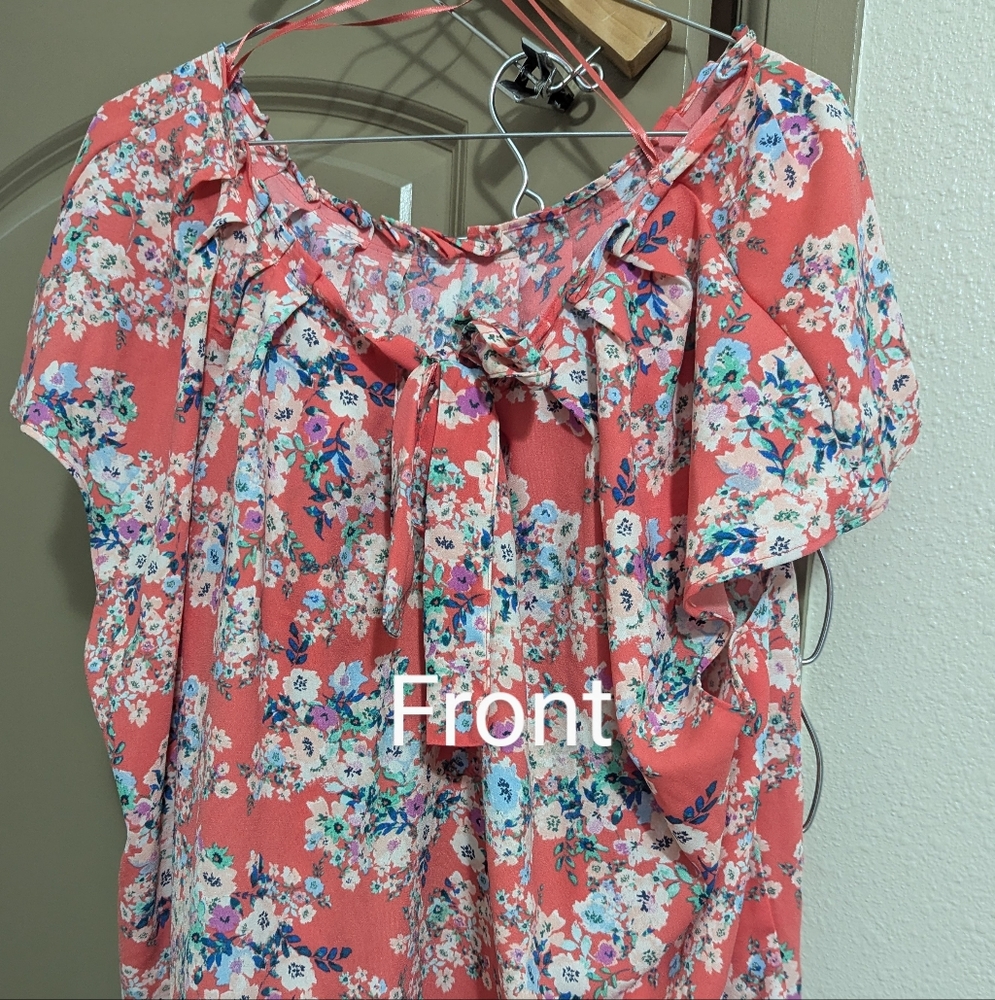Women's 2x short sleeve blouse